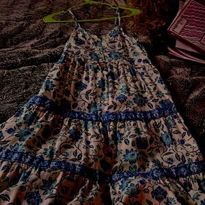 A aerie blue flower dress!!
-Kids (10-12)